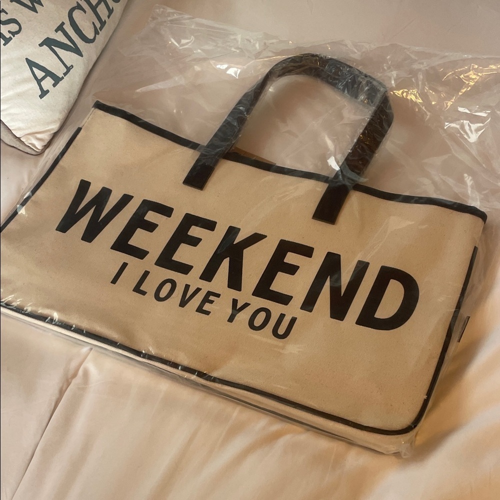 Stylish Tan Weekend Tote Bag